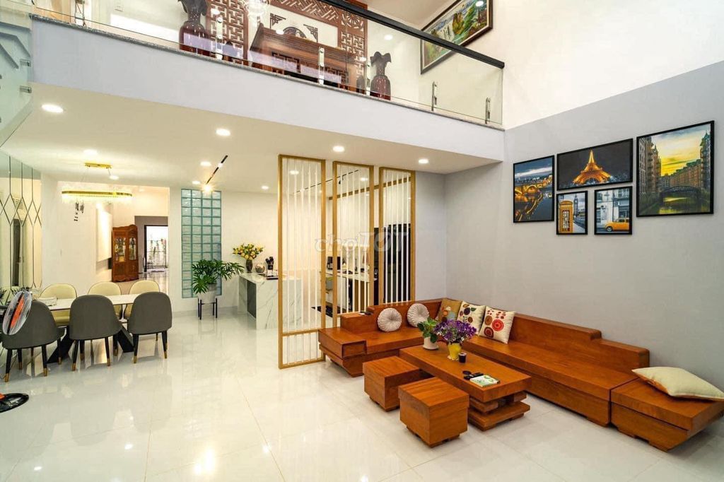 Nhà bán 40M2, 4 tầng, gần Phan Đăng Lưu, Phú Nhuận, Hồ Chí MInh